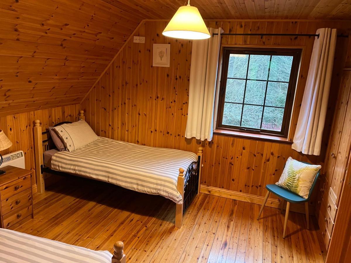 Cosy Lakeside Chalet With Option To Add Private Hot Tub Duneena Exterior photo